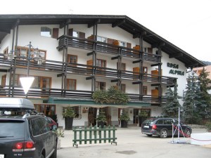 Hotel Rosa Alpina exterior
